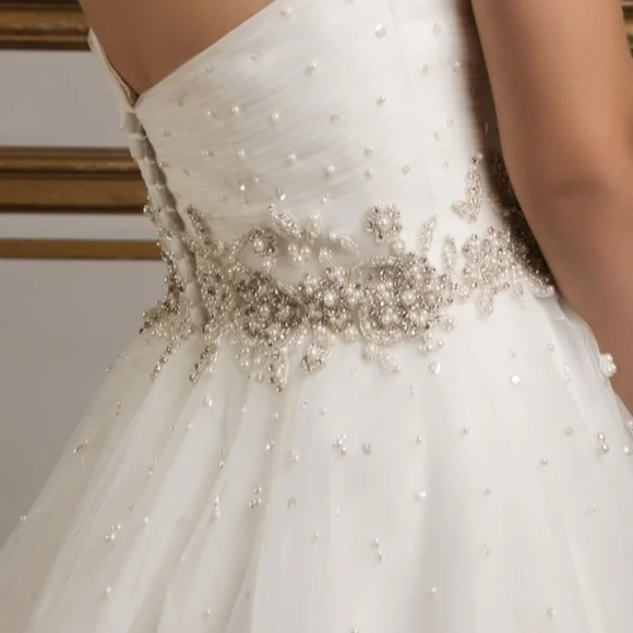 JUSTIN ALEXANDER WEDDING DRESS - Picture 4 of 4